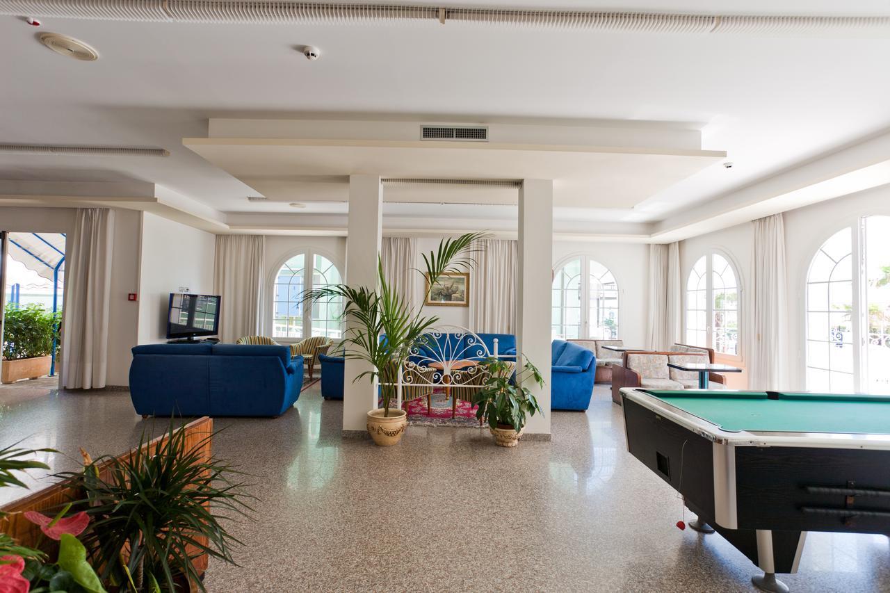 Hotel Rosa Maria Elite Bellaria-Igea Marina Bagian luar foto